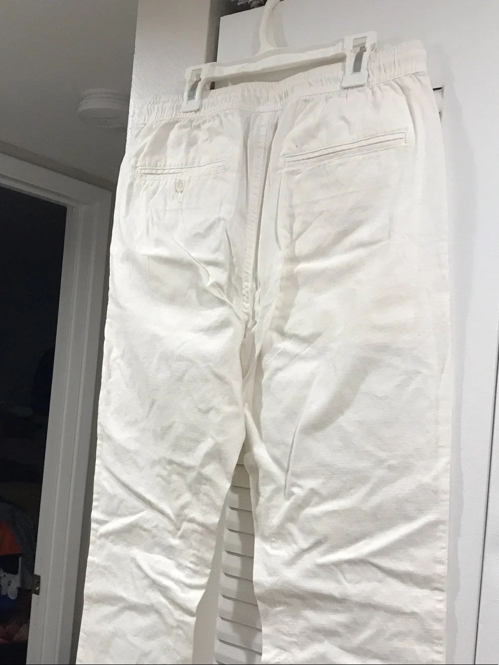 100% Pure Men's Off-White Cargo Pants with Drawstring Waist